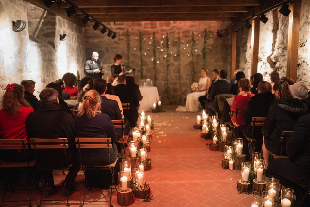 Ceremónia az Egri várban - Wedding ceremony in winter